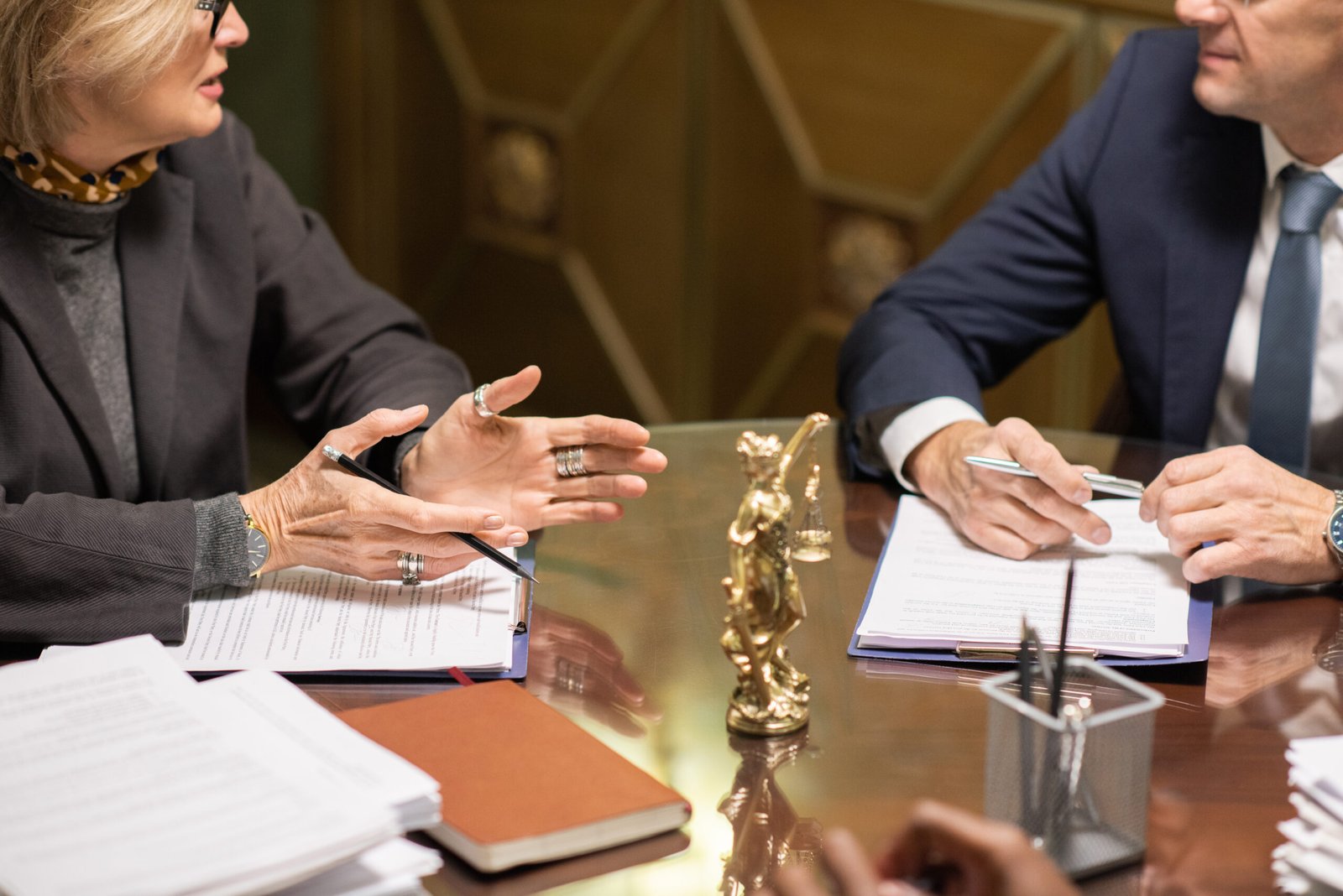 Elaboración de informes periciales para procesos judiciales